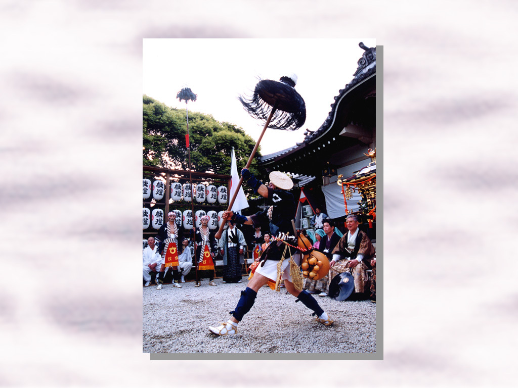 神前舞い（最優秀賞作品／photo：加藤　龍夫）
