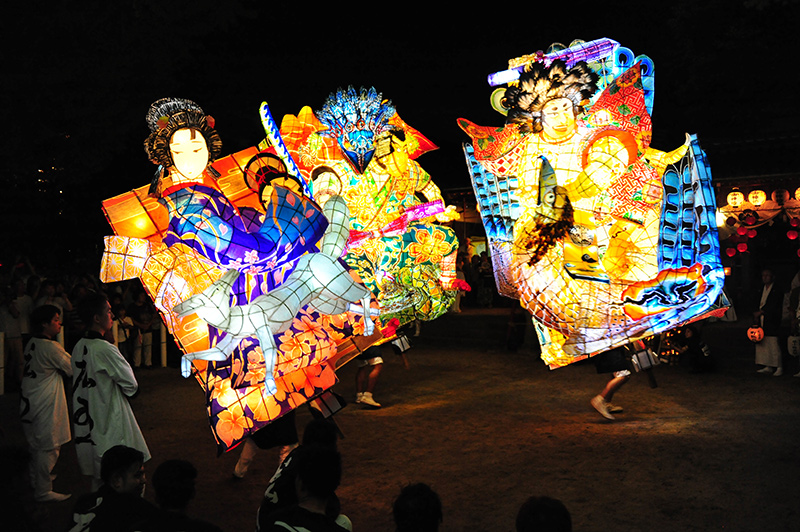 万燈祭の様子